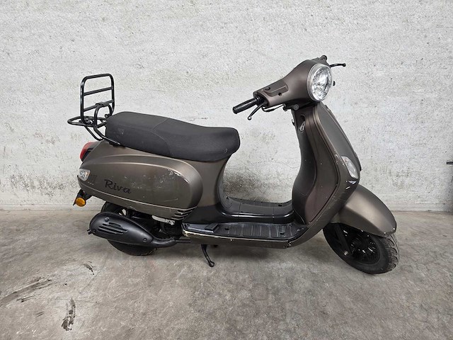 Btc - bromscooter - riva - 4t 45km uitvoering drh65f - afbeelding 2 van  7