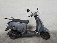 Btc - bromscooter - riva - 4t 45km uitvoering dzr17t - afbeelding 2 van  7