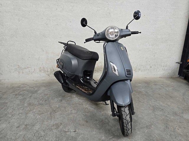 Btc - bromscooter - riva - 4t 45km uitvoering dzr17t - afbeelding 4 van  7