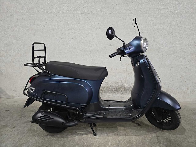 Btc - bromscooter - riva - 4t 45km uitvoering ffk59j - afbeelding 2 van  7