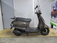 Btc - bromscooter - riva efi injectie - scooter - afbeelding 7 van  11