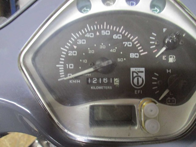 Btc - bromscooter - riva rs nardo grey injectie - scooter - afbeelding 9 van  11