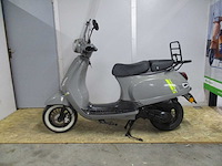 Btc - bromscooter - riva rs nardo grey injectie - scooter