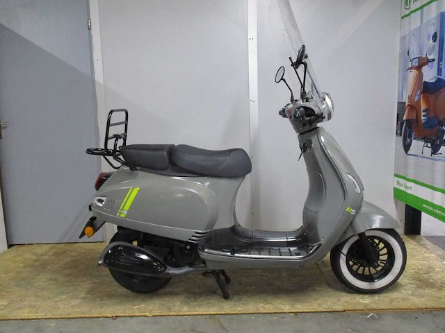 Btc - bromscooter - riva rs nardo grey injectie - scooter - afbeelding 5 van  11