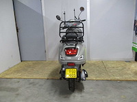 Btc - bromscooter - riva rs nardo grey injectie - scooter - afbeelding 7 van  11