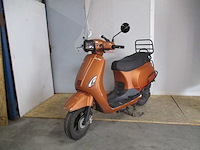 Btc - bromscooter - riva sport - scooter - afbeelding 3 van  11