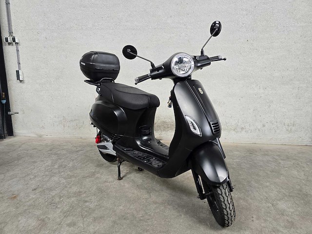 Btc - elektrische snorscooter - e-felice - 25km uitvoering flb39z - afbeelding 4 van  9