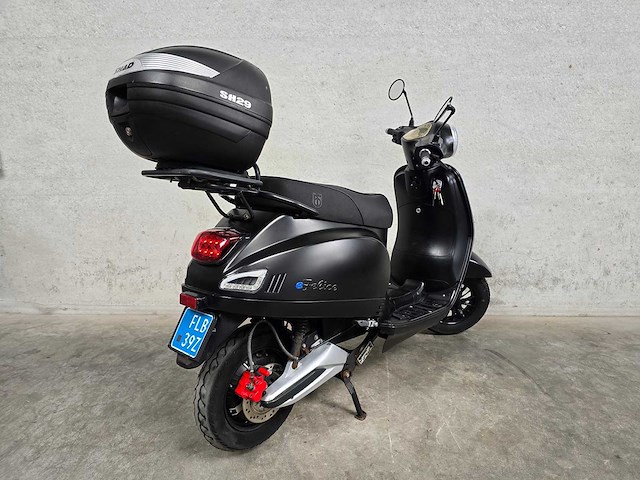 Btc - elektrische snorscooter - e-felice - 25km uitvoering flb39z - afbeelding 5 van  9