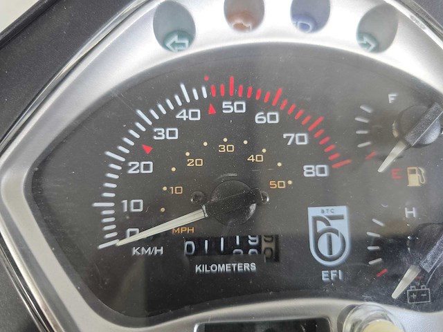 Btc - snor scooter - riva - moped 4t 25km uitvoering dzg93x - afbeelding 3 van  3