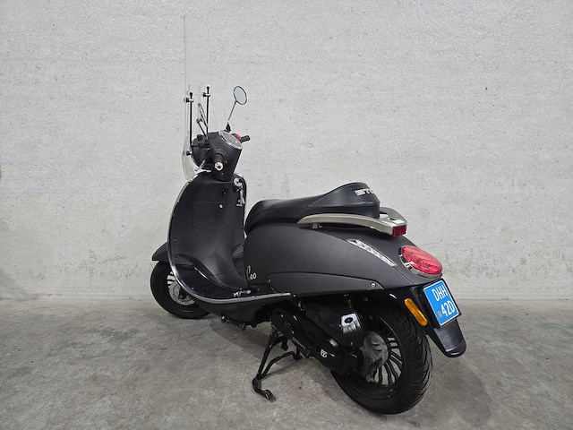 Btc - snorscooter - ceo - 4t 25km uitvoering dhh42d - afbeelding 6 van  7