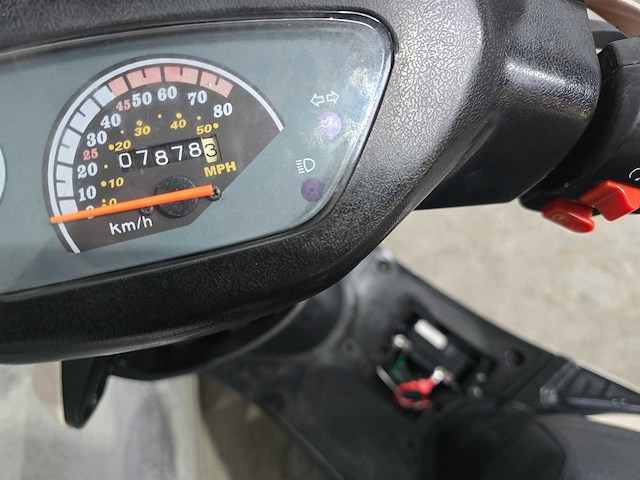 Btc - snorscooter - city - 4t 25km uitvoering dgs44f - afbeelding 8 van  8