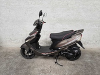 Btc - snorscooter - city e4 4t - 25km uitvoering drl54v - afbeelding 1 van  7