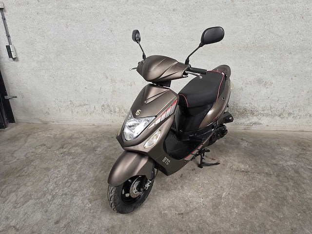 Btc - snorscooter - city e4 4t - 25km uitvoering drl54v - afbeelding 3 van  7