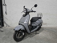 Btc - snorscooter - cruise e4 - 4t 25km uitvoering dzv26x - afbeelding 3 van  8