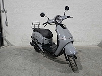 Btc - snorscooter - cruise e4 - 4t 25km uitvoering dzv26x - afbeelding 5 van  8