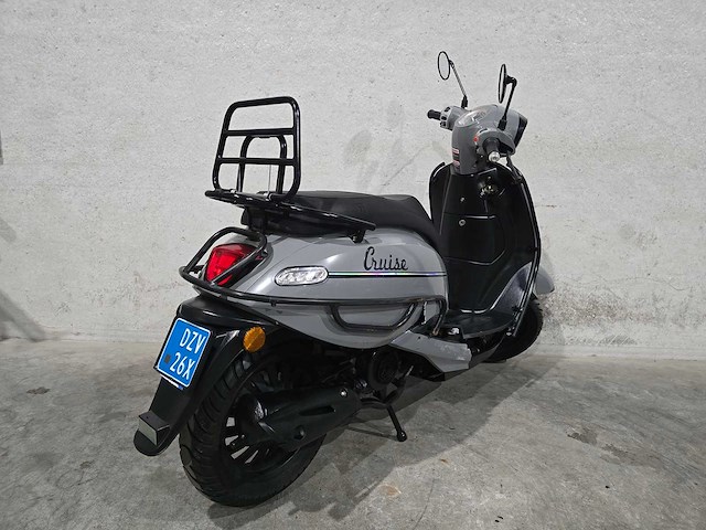 Btc - snorscooter - cruise e4 - 4t 25km uitvoering dzv26x - afbeelding 7 van  8