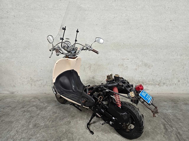 Btc - snorscooter - grande retro - 4t 25km uitvoering dbz32z - afbeelding 6 van  8