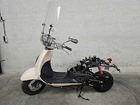 Btc - snorscooter - grande retro - 4t 25km uitvoering dbz32z