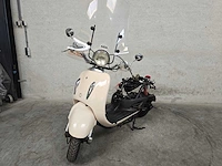Btc - snorscooter - grande retro - 4t 25km uitvoering dbz32z - afbeelding 3 van  8