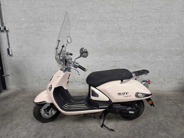 Btc - snorscooter - legend - 4t 25km uitvoering dhj59p - afbeelding 1 van  7