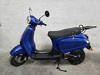 Btc - snorscooter - riva - 4t 25km uitvoering dsv32d - afbeelding 1 van  7