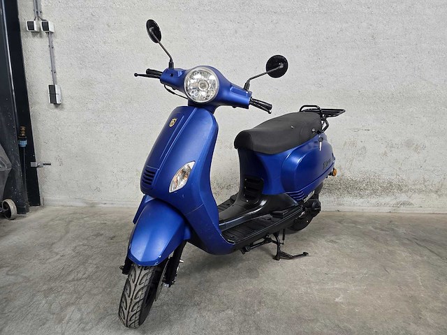 Btc - snorscooter - riva - 4t 25km uitvoering dsv32d - afbeelding 3 van  7