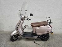 Btc - snorscooter - riva - 4t 25km uitvoering dvs97b - afbeelding 1 van  4