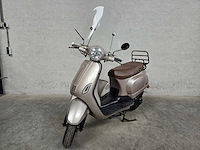 Btc - snorscooter - riva - 4t 25km uitvoering dvs97b - afbeelding 3 van  4