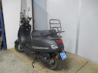 Btc - snorscooter - riva injectie - scooter - afbeelding 2 van  11