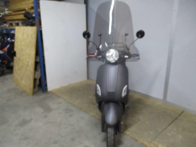 Btc - snorscooter - riva injectie - scooter - afbeelding 5 van  11