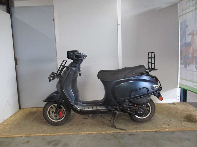 Btc - snorscooter - riva sport - scooter - afbeelding 1 van  11