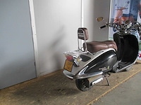 Btc grande retro - bromscooter - legend ry50qt-8 - scooter - afbeelding 9 van  11