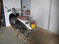 Btc grande retro - bromscooter - legend ry50qt-8 - scooter - afbeelding 2 van  11