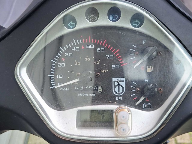 Btc riva 25 km snorscooter 4takt - afbeelding 4 van  7
