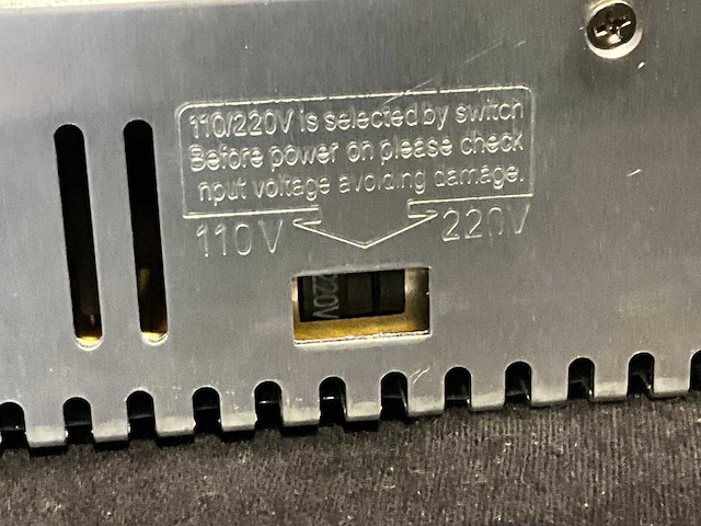 Btf 300-5 voeding 5v, 60a (14x) - afbeelding 1 van  4