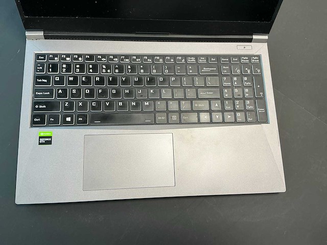 Bto np55db gaming laptop - afbeelding 2 van  10