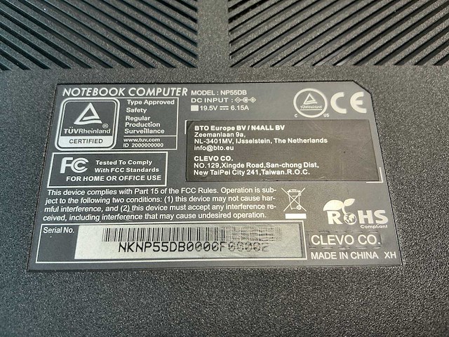 Bto np55db gaming laptop - afbeelding 9 van  10
