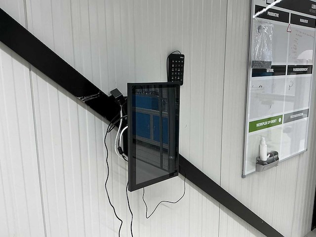 Btronics - 15st7m - touchscreen monitor (2x) - afbeelding 4 van  6