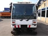 Bucher - citycat 5000 - road and yard sweeper - 2006 - afbeelding 7 van  13