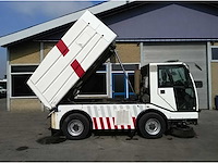 Bucher - citycat 5000 - road and yard sweeper - 2006 - afbeelding 8 van  13