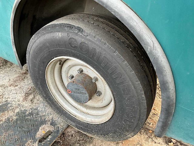 Bucher citycat 5000 straatveegmachine - afbeelding 13 van  15