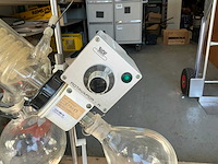 Büchi rotavapor-r rotovap compleet. met toerenregeling en instelbare hoogte - afbeelding 4 van  8