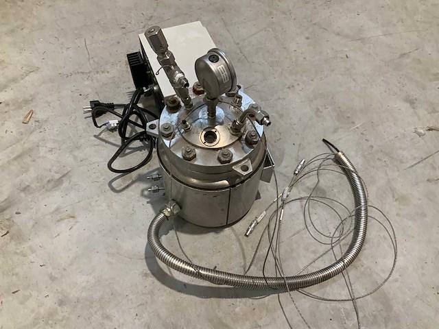Buchiglasuster - chemische hoge drukreactor - 1x metalen tank - afbeelding 7 van  7