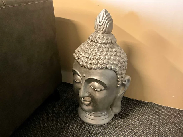 Buddha hoofd - afbeelding 1 van  3