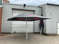 Budweiser parasols (2x) - afbeelding 9 van  26