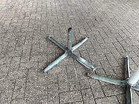 Budweiser parasols (2x) - afbeelding 19 van  26