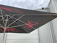 Budweiser parasols (2x) - afbeelding 21 van  26