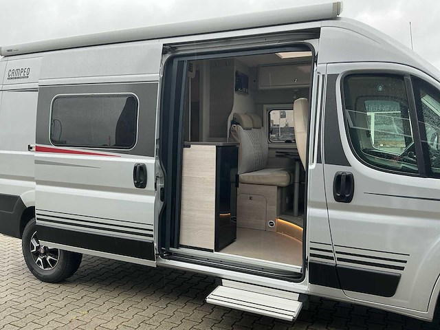 Buerstner bc6003 camper - afbeelding 18 van  47