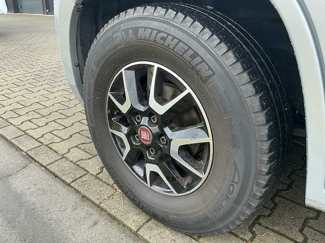 Buerstner bc6003 camper - afbeelding 9 van  47