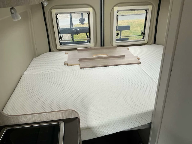Buerstner bc6003 camper - afbeelding 19 van  47